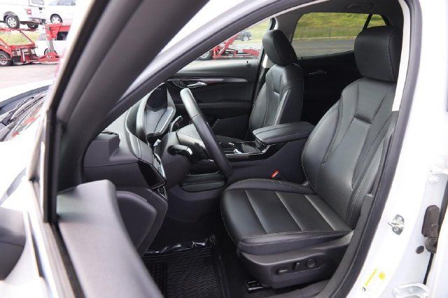 Used 2024 Buick Envision Preferred AWD/4WD image 8