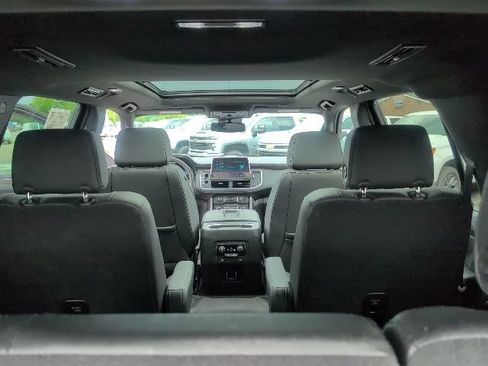 Used 2023 Chevrolet Tahoe Z71 AWD/4WD image 42