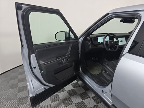Used 2024 Rivian R1T Adventure AWD/4WD image 16
