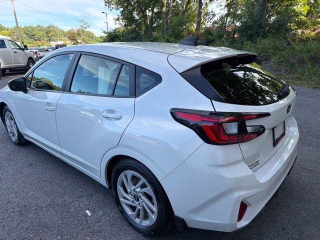 Used 2024 Subaru Impreza 2.0i AWD/4WD image 3