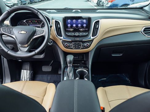 Used 2022 Chevrolet Equinox Premier AWD/4WD image 7