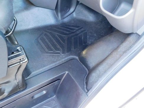 Used 2020 Ford Transit 250 Medium Roof AWD image 24