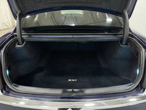Used 2014 Chrysler 300 C AWD/4WD image 25