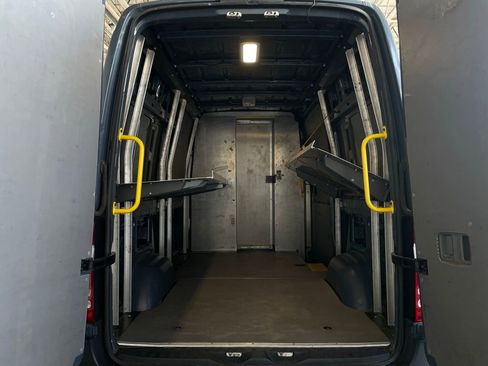 Used 2018 Mercedes-Benz Sprinter 144 Cargo image 12