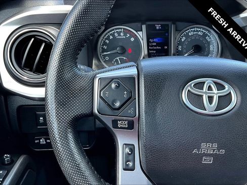 Used 2023 Toyota Tacoma Limited image 11