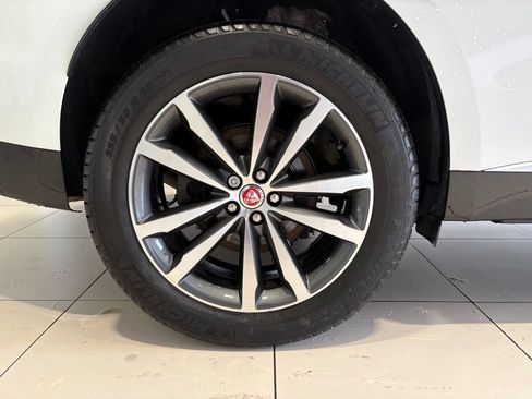 Used 2022 Jaguar F-PACE S AWD/4WD image 13