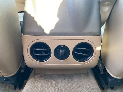 Used 2005 Ford F150 Lariat image 21