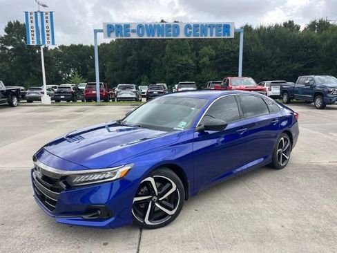 Used 2022 Honda Accord Sport image 2