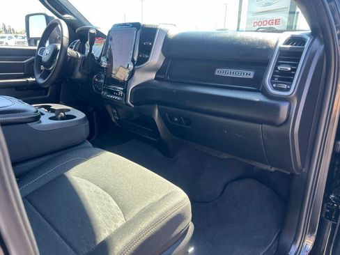 Used 2025 RAM 2500 Big Horn AWD/4WD image 42