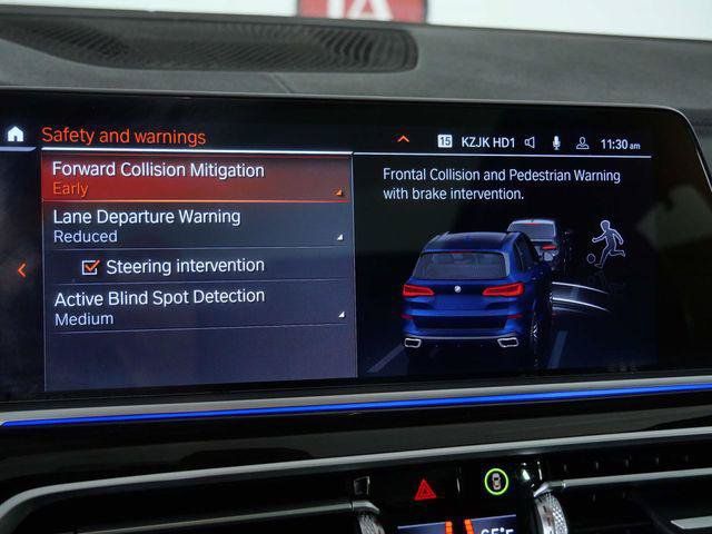 Used 2020 BMW X5 xDrive40i w/ M Sport Package AWD/4WD image 21
