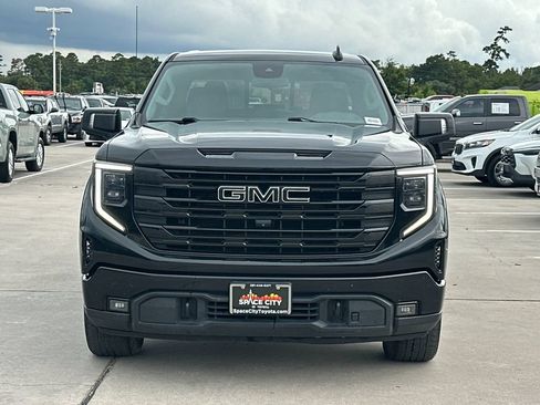 Used 2022 GMC Sierra 1500 Elevation RWD image 9