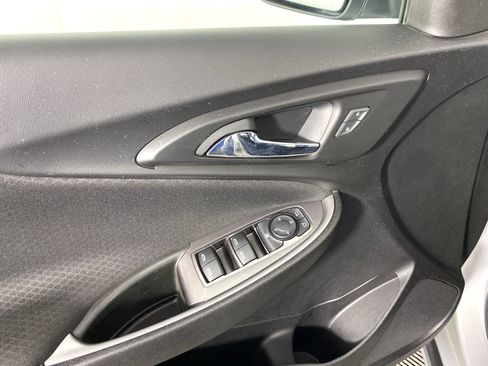 Used 2019 Chevrolet Malibu LS FWD image 13