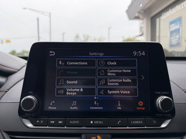 Used 2022 Nissan Altima 2.5 SR FWD image 22