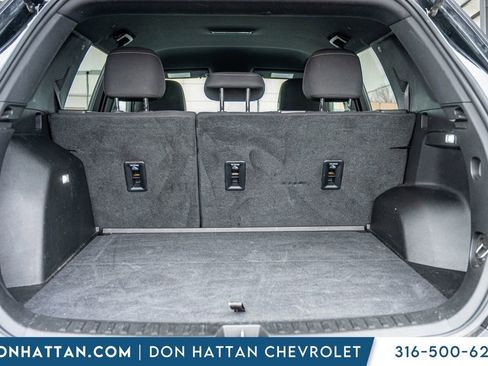 Used 2025 Chevrolet Equinox LT image 32