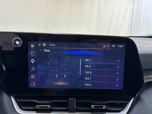 Used 2025 Chevrolet Equinox LT FWD image 52
