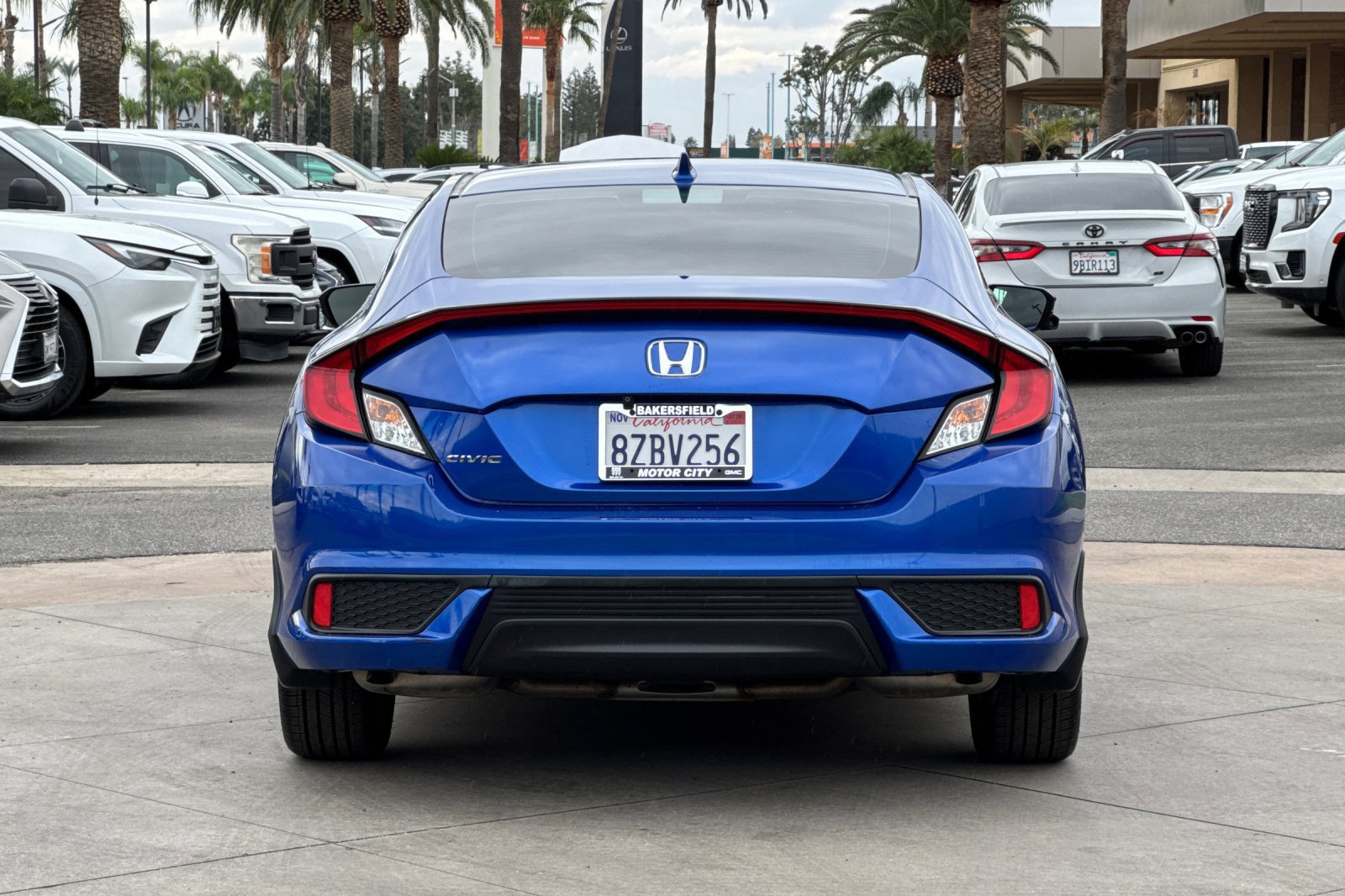 Used 2018 Honda Civic EX-L image 5