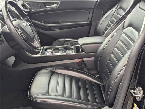 Used 2020 Ford Edge SEL FWD image 8