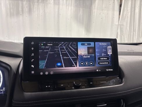 Certified 2025 Nissan Rogue SL w/ Tech Package image 16