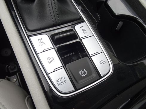 Used 2023 Hyundai Tucson SEL w/ Convenience Package AWD/4WD image 17