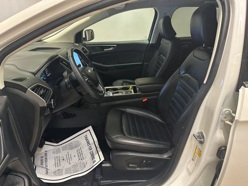 Used 2024 Ford Edge SEL w/ Convenience Package AWD/4WD image 6