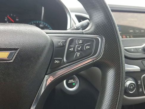 Used 2019 Chevrolet Equinox LS w/ LPO, Floor Liner Package AWD/4WD image 18