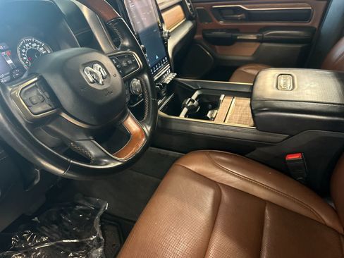 Used 2022 RAM 1500 Limited AWD/4WD image 12