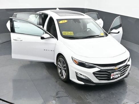 Used 2023 Chevrolet Malibu LT image 59