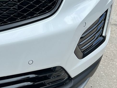 New 2026 Cadillac XT5 Premium Luxury w/ LPO, ONYX Package FWD image 34