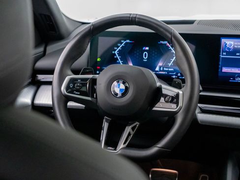 Certified 2026 BMW 530i xDrive AWD/4WD image 11