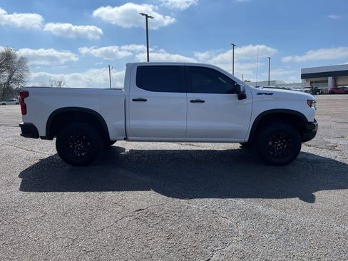 Used 2024 Chevrolet Silverado 1500 ZR2 w/ Dark Appearance Package AWD/4WD image 7