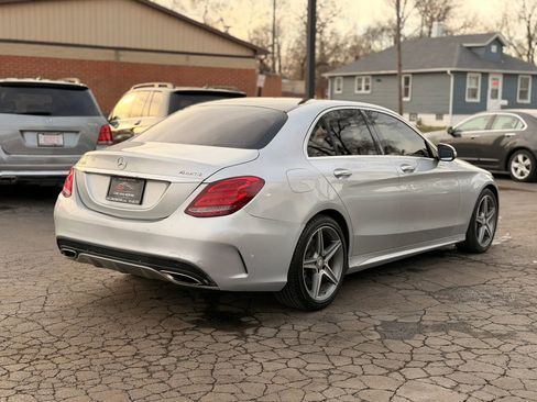 Used 2015 Mercedes-Benz C 300 4MATIC Sedan image 4