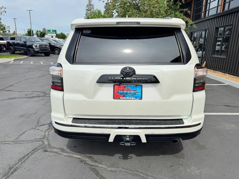 Used 2020 Toyota 4Runner Nightshade AWD/4WD image 4
