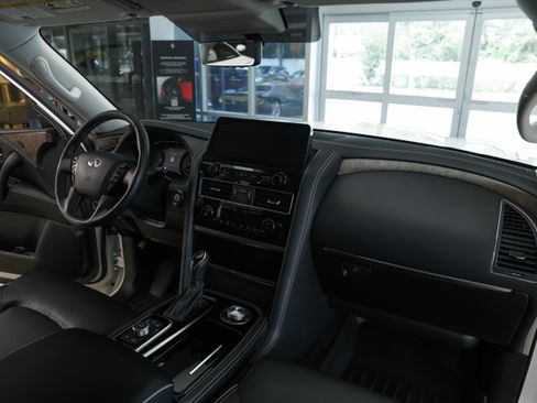 Used 2022 INFINITI QX80 Premium Select w/ Cargo Package AWD/4WD image 10