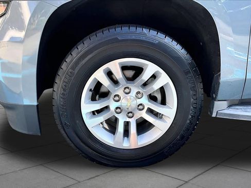 Used 2016 Chevrolet Tahoe LT RWD image 11