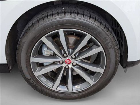 Used 2023 Jaguar F-PACE S AWD/4WD image 25