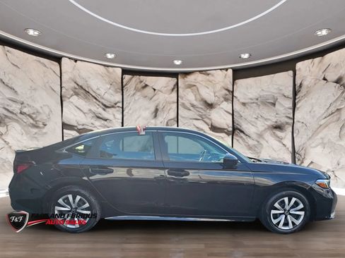 Used 2025 Honda Civic LX image 5