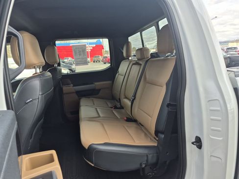 Used 2021 Ford F150 Lariat image 18