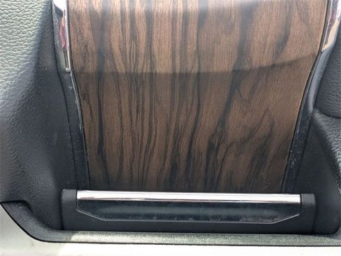 Used 2020 Ford F150 Lariat w/ Equipment Group 502A Luxury image 33