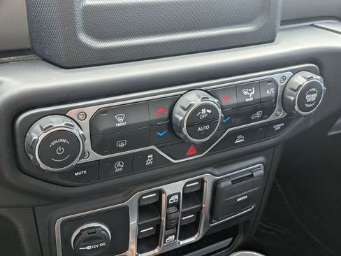 Used 2022 Jeep Gladiator Sport AWD/4WD image 20