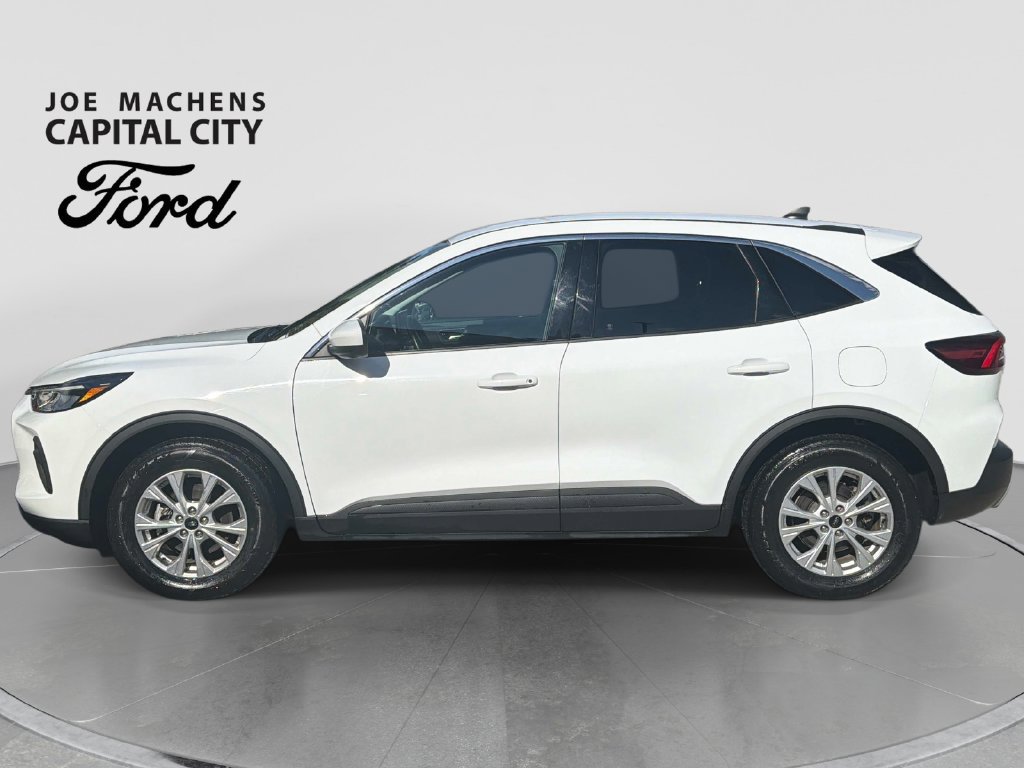 Used 2023 Ford Escape Active w/ Tech Pack #2 AWD/4WD image 8