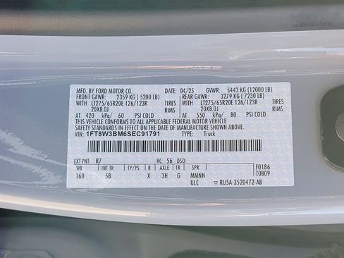 New 2025 Ford F350 Lariat w/ Lariat Ultimate Package image 13
