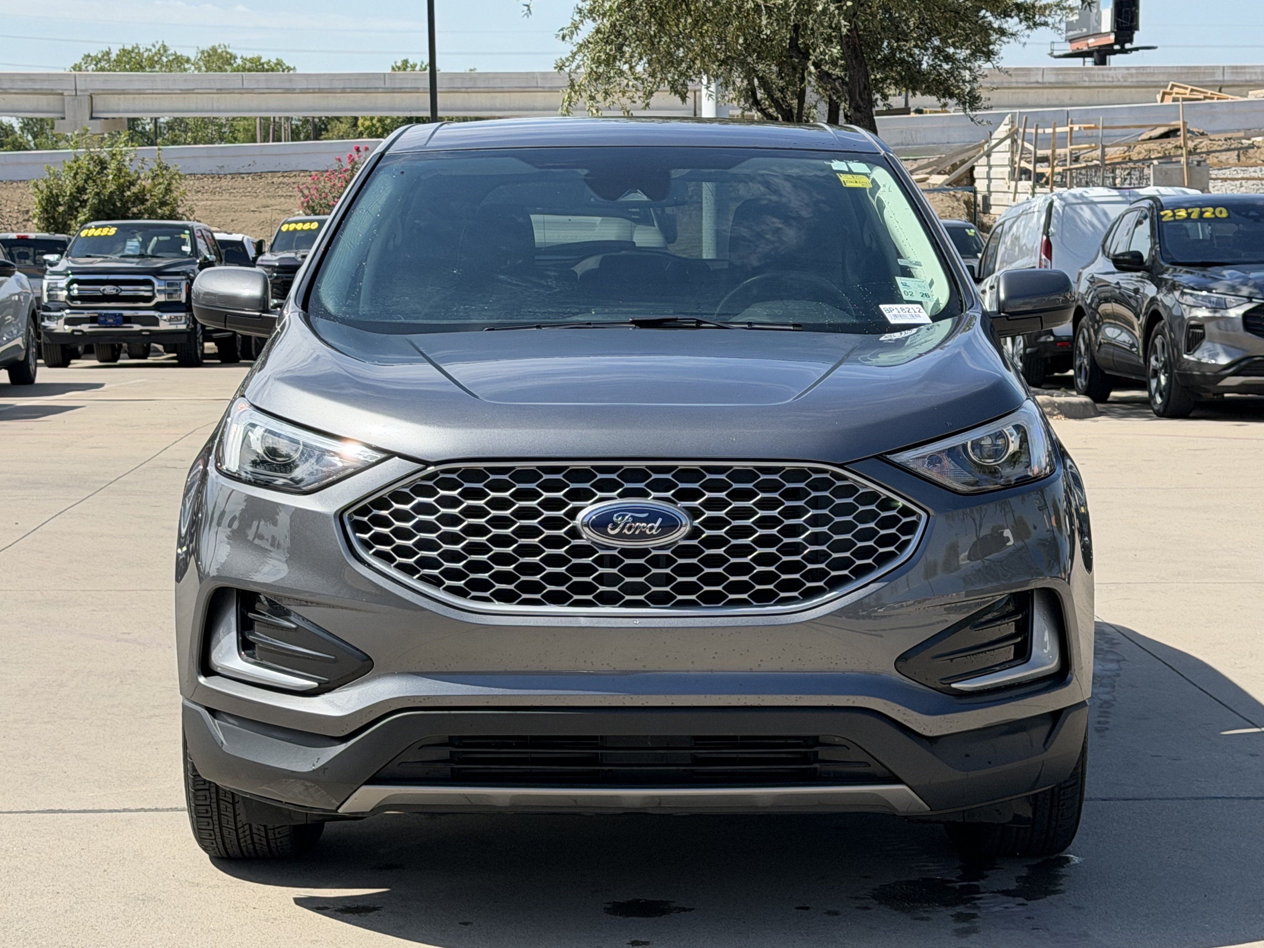 Used 2024 Ford Edge SEL AWD/4WD image 8