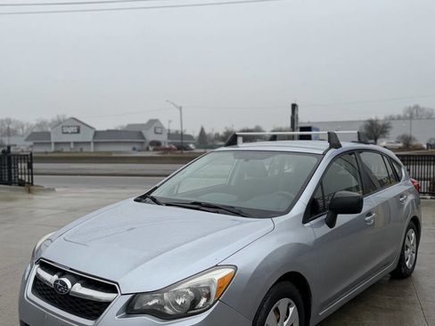 Used 2012 Subaru Impreza 2.0i image 7