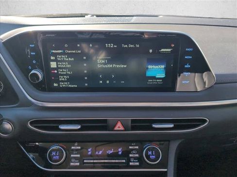 Used 2021 Hyundai Sonata Limited w/ Preferred Accessory Package image 13