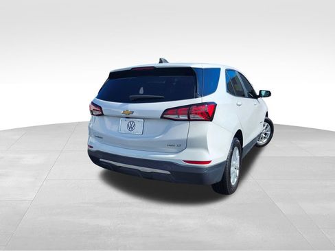 Used 2022 Chevrolet Equinox LT AWD/4WD image 6