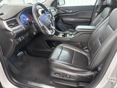 Used 2020 GMC Acadia SLT w/ Driver Alert Package II FWD image 40