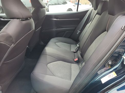 Used 2019 Toyota Camry LE image 23