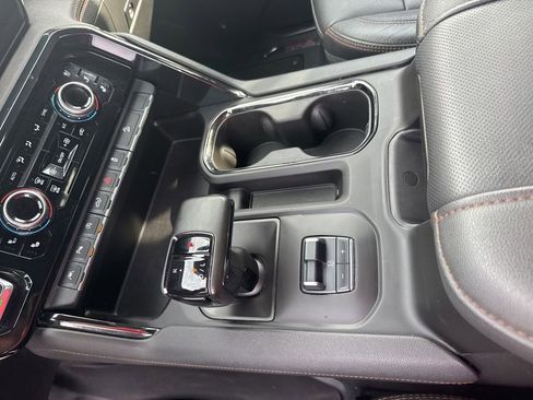 Used 2023 GMC Sierra 1500 AT4 w/ Technology Package image 20