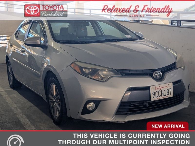 Used 2015 Toyota Corolla LE image 1