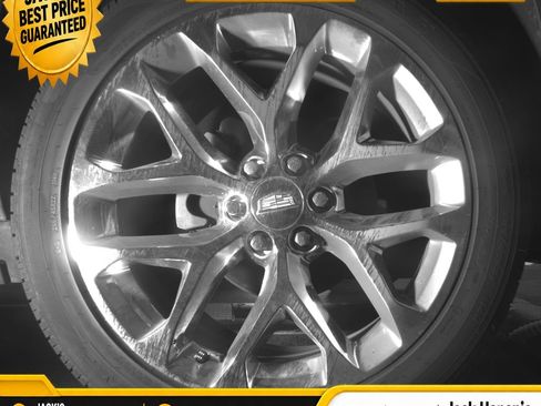 Used 2018 Cadillac Escalade ESV Luxury AWD/4WD image 25